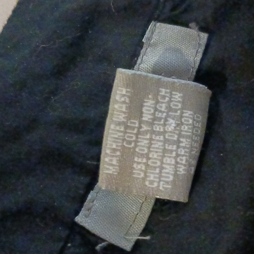Delia's Square neck blouse with decorative  stitching  and buttons NWOT - Picture 6 of 6